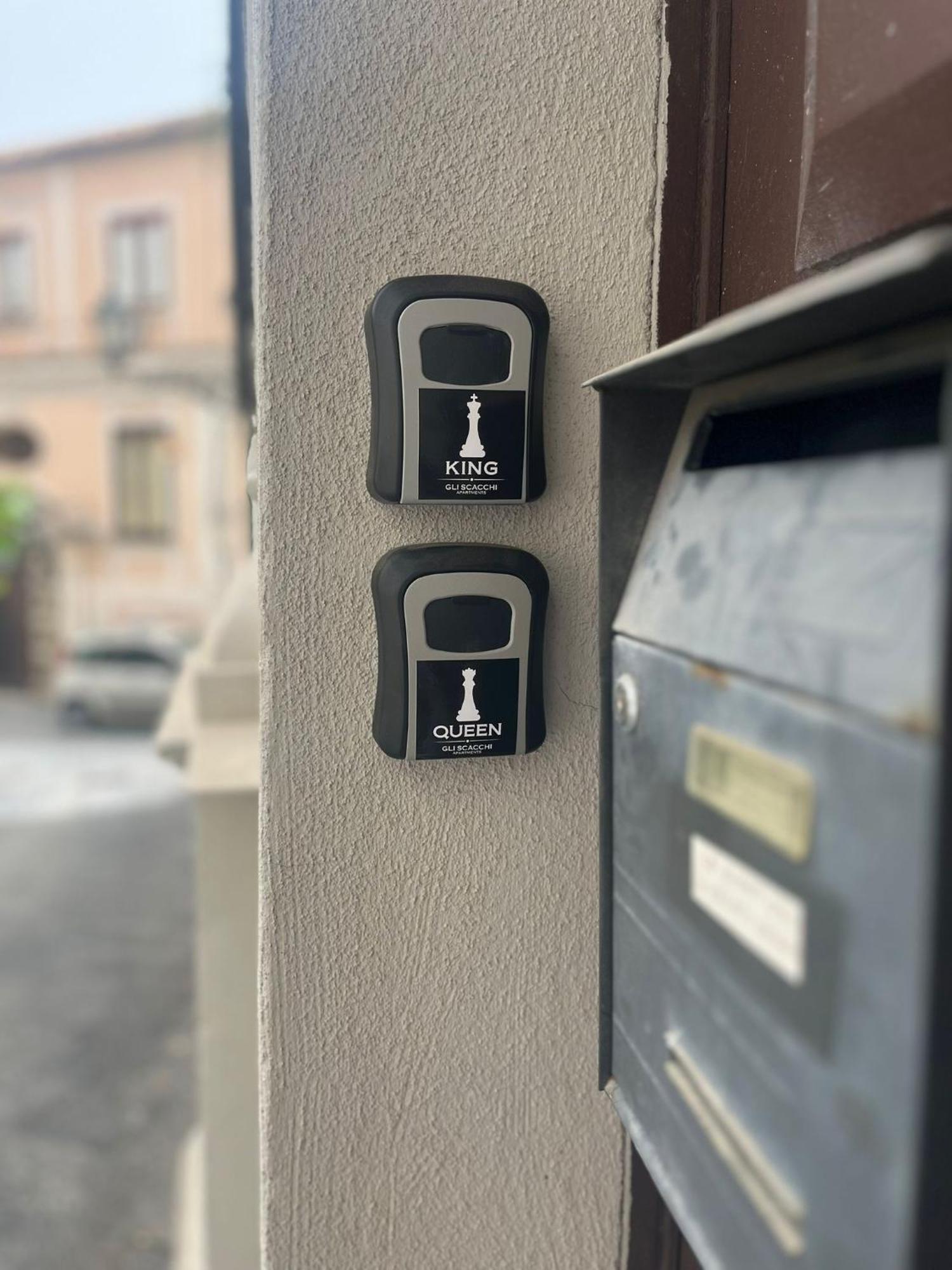 Gli Scacchi Apartments-King-Centro Storico Pizzo Exterior photo